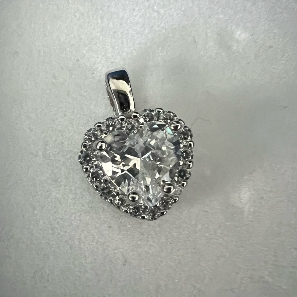 Heart Pendant ….. beautiful!!